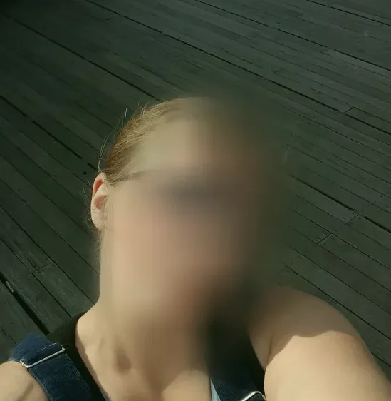 Bethany, 32