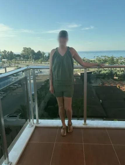 Karolina, 38