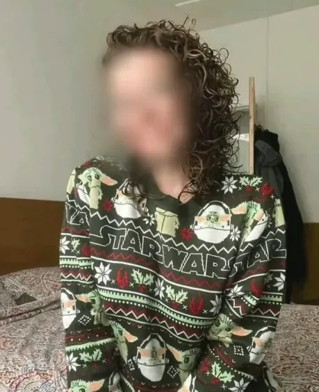 Lily, 33