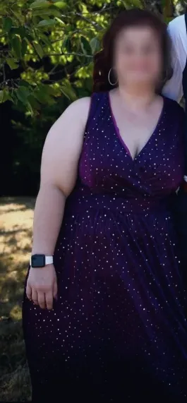 Mia, 29