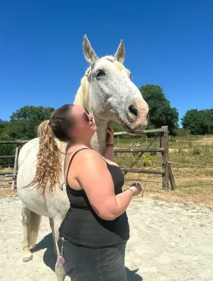 Sofia, 23