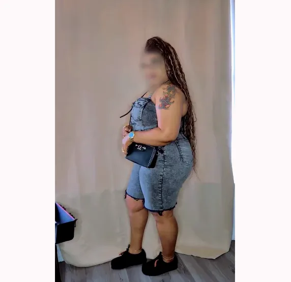 Zainab, 30